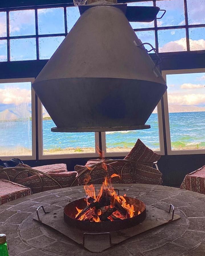 Sevan - Tsovazard Beach House מראה חיצוני תמונה